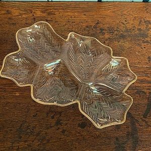 Jeannette Glass Feather Leaf 22Kt Gold Beaded Rim Sectional Serving Dish